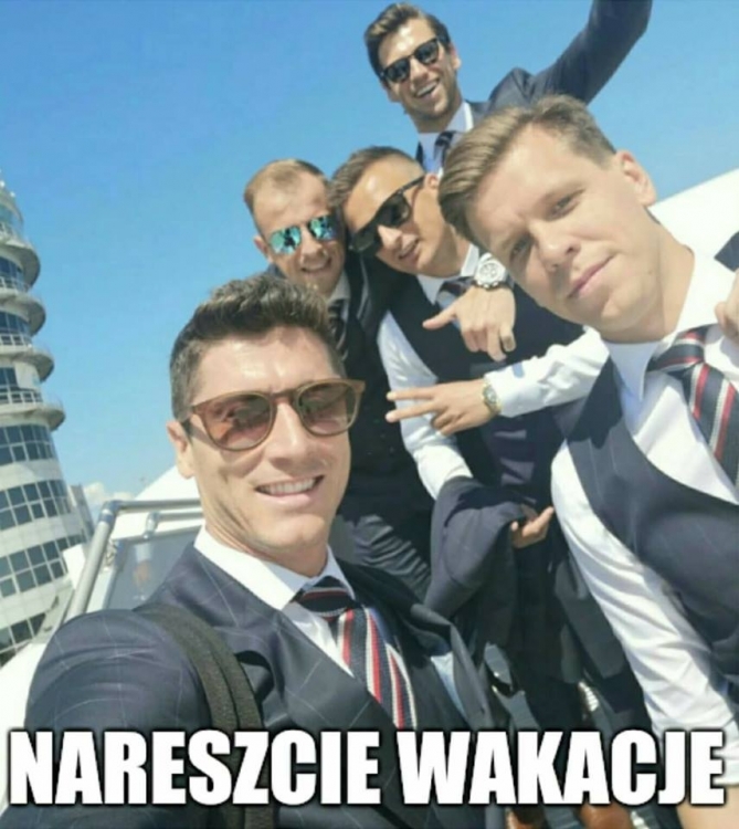 36114320_922669134571364_1625372455537213440_n.jpg