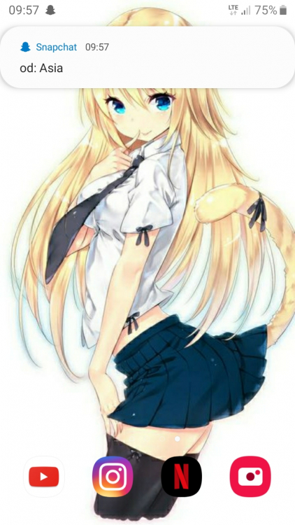 Screenshot_20200814-095751_One UI Home.jpg